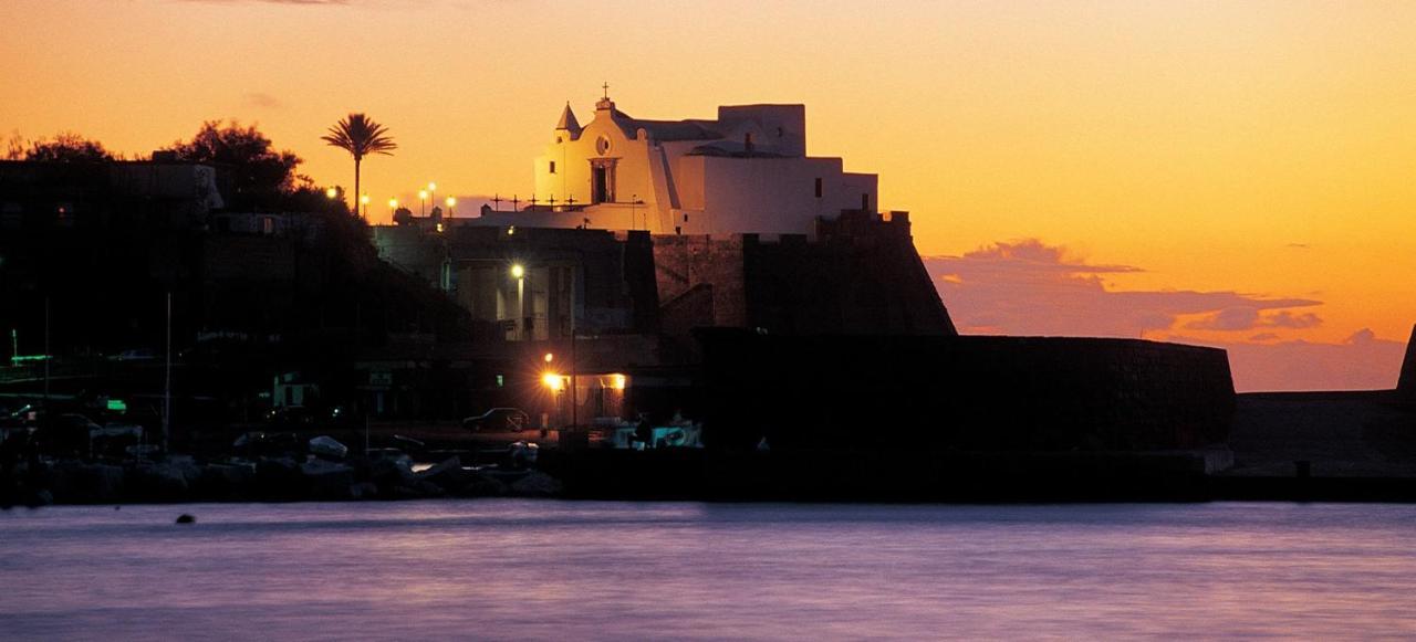 Bilocale Sul Lungomare Di Forio D'ischia - Serpico Sea & Forio di Ischia